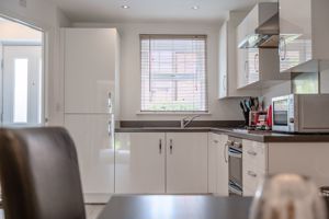 Breakfast Kitchen- click for photo gallery